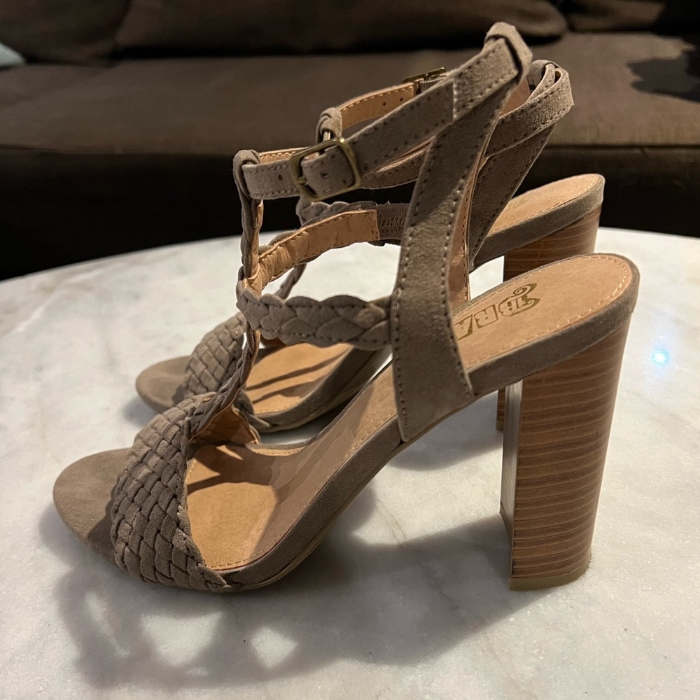 Heeled strappy sandals